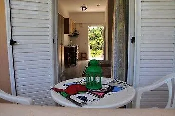 Marina Studios Aparthotel