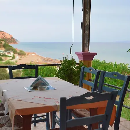 Kostas Apartment Vitalades