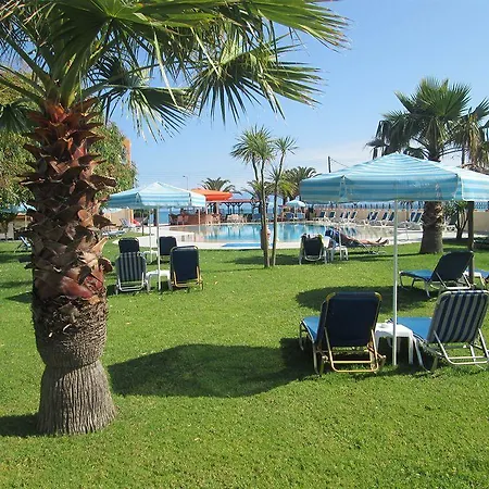 Ninos On The Aparthotel
