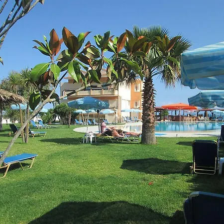 Ninos On The 2* Roda (Corfu)