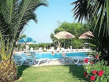 Asprokavos * Kavos