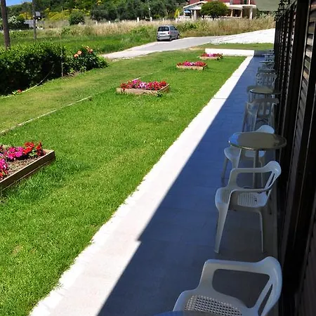 Aparthotel Family Studios *