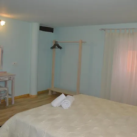Apartment Spiti Thea Makrades
