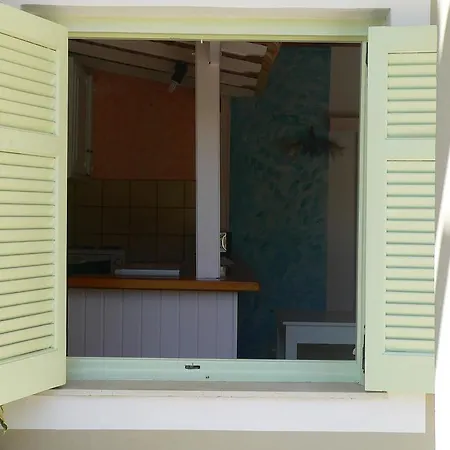 Aparthotel Alexandros