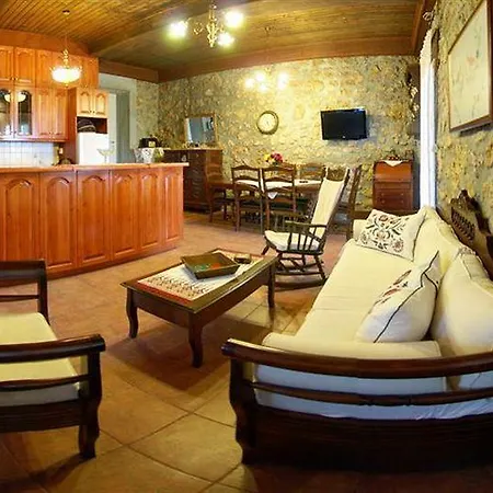 Agallis Corfu Vakantiehuis *