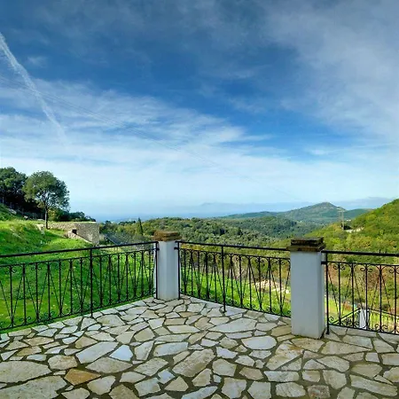 Agallis Corfu Vakantiehuis Sokrákion