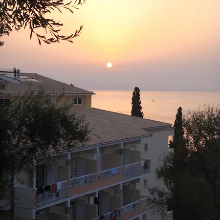 Ipsos Beach Hotel 3* Ypsos