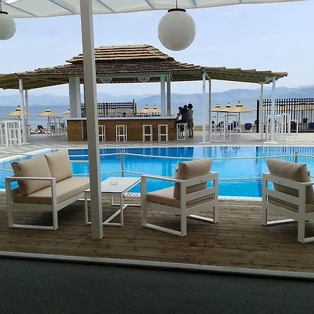 Ammos Aparthotel