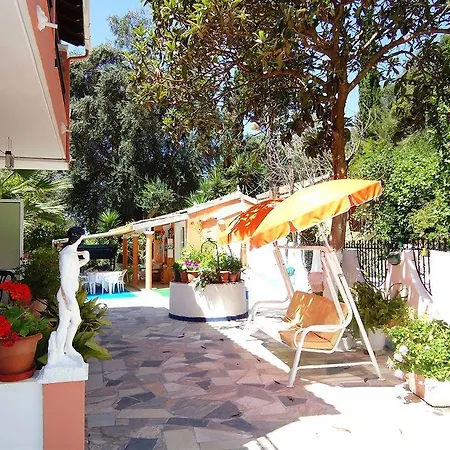Almyra & Aparthotel Agios Gordios (Corfu)