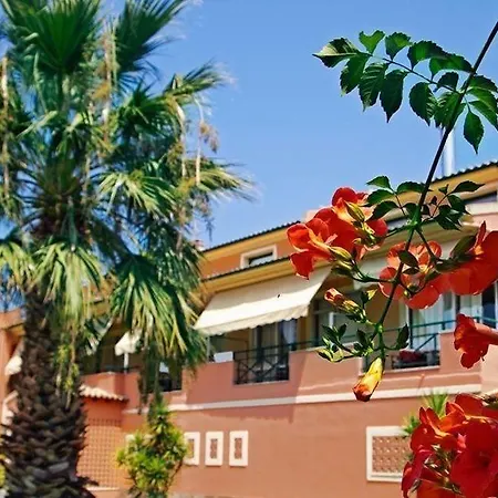 Christina Hotel 4*