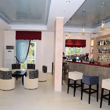 Primavera Hotel