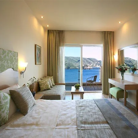 Akrotiri Beach Hotel Paleokastritsa