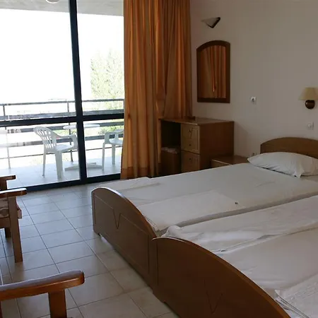 Hotel Nasos &