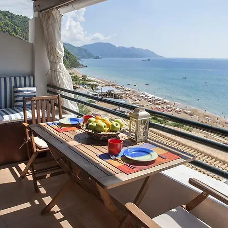 Homes Corfu Apartment *