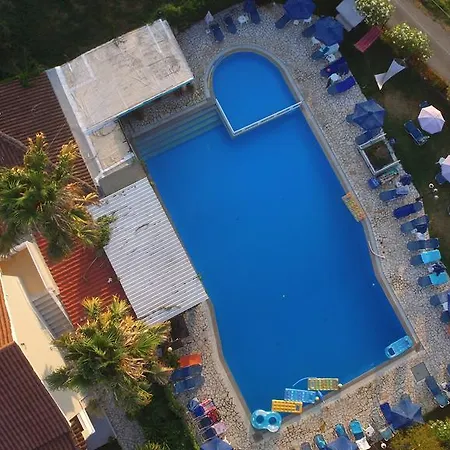 Alexandros Aparthotel