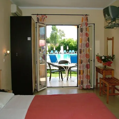 Kamari Acharavi (Corfu)
