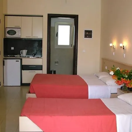 Kamari Hotel
