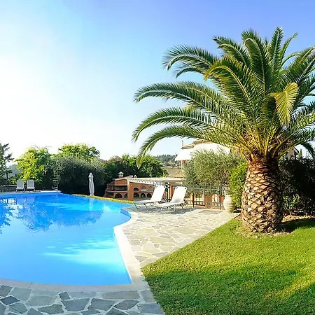 Anna * Agios Ioannis (Corfu)