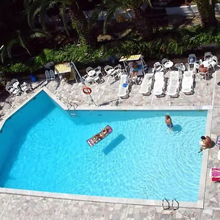 Oasis 3* Perama (Corfu)