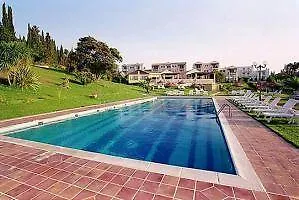 Rebecca's Village Hotel 4*