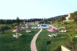 Hotel Rebecca's Village
