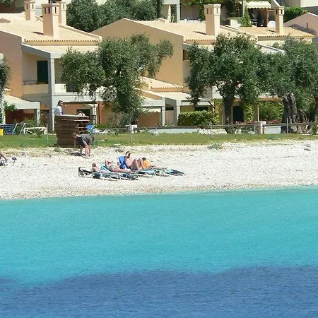 La Riviera Barbati Seaside Luxurious - Corfu Hotel Mparmpati