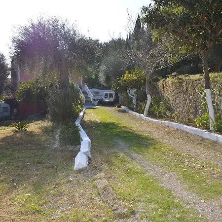 Lisipio By Eleni Apartment Paleokastritsa