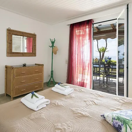 Homes Corfu Apartment Glyfada (Corfu)