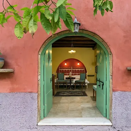 De Loulia Peroulades (Corfu)