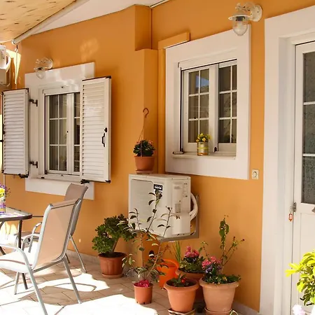 Tritsa House, 3-bedroom Next To Corfu Town And Airport *