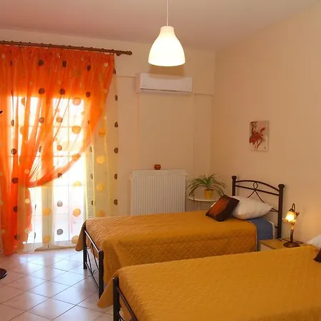 Tritsa House, 3-bedroom Next To Corfu Town And Airport Apartment Corfu (city)