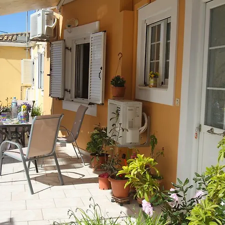 Tritsa House, 3-bedroom Next To Corfu Town And Airport *