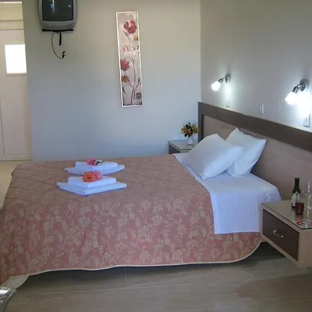 Aparthotel Santa Barbara Lakis