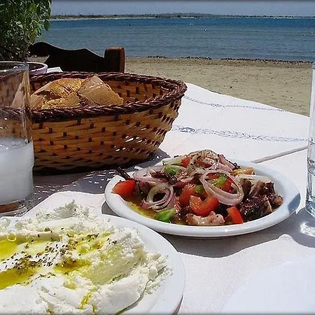 Santa Barbara Lakis Aparthotel 3*