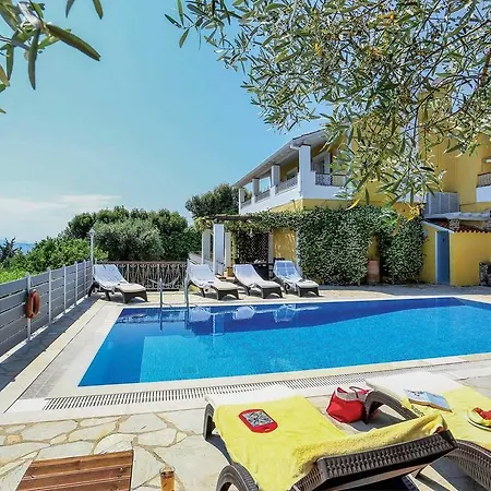 Villa Avgusta *
