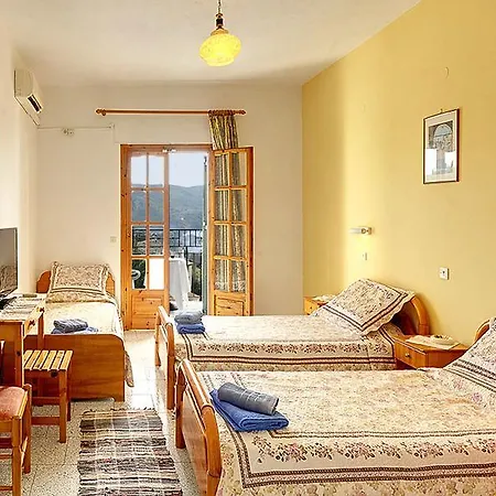Captain Spiros Guest house 2*