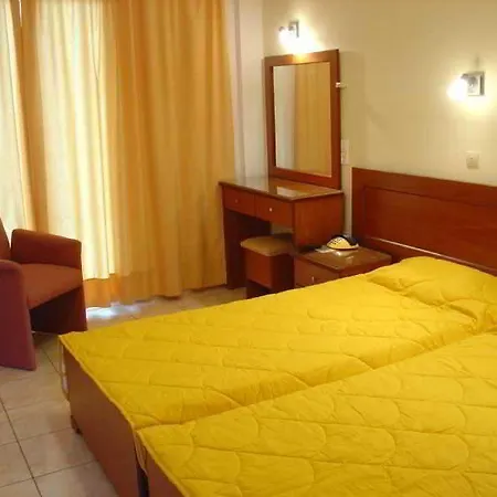 Hotel Oasis Perama (Corfu)