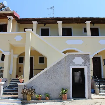 Apartment Marina 1990 Agios Georgios Pagon