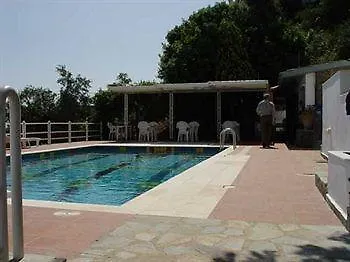 Nikolaos House Aparthotel 2*