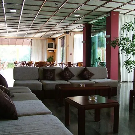 Pegasus Hotel 3*