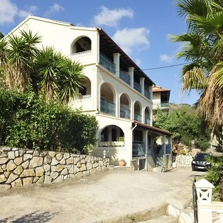 Dimitrios 2* Kassiopi