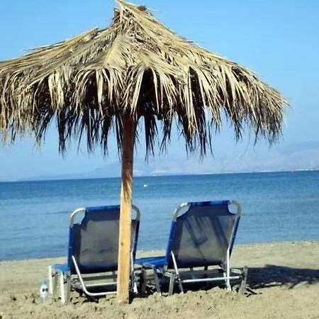 Sailors Beach Apartments 2*