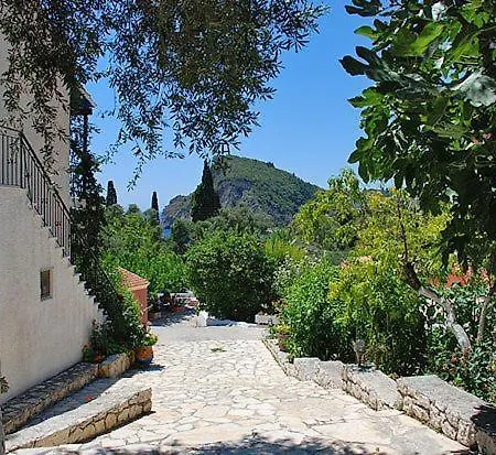 Fiorita Aparthotel 3*