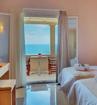 Krouzeri Beach Hotel Kentroma