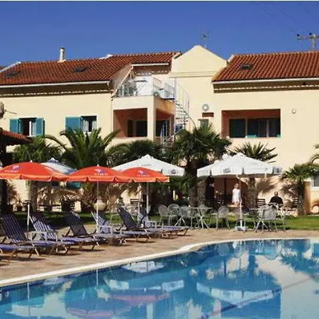 Hotel Pink Palace Beach 2*