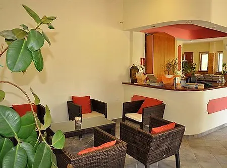 Pyrros Hotel Kontokali