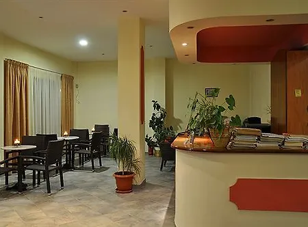 Pyrros Hotel Kontokali