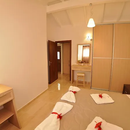 Mazis 3* Agios Gordios (Corfu)