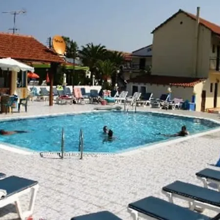 Sandy Complex By Konnect - Poolside & Seaside Aparthotel 2*