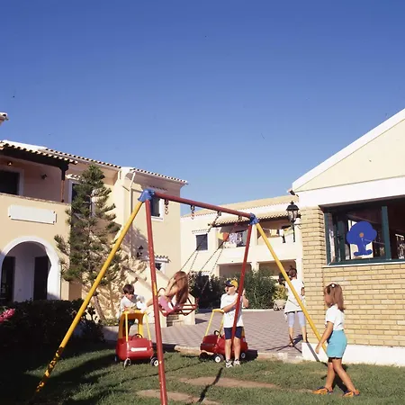 Aparthotel Matoula 3*